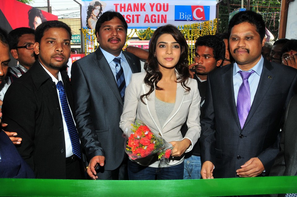 Samantha at BigC 100th Show Room Opening Pictures | Picture 58739